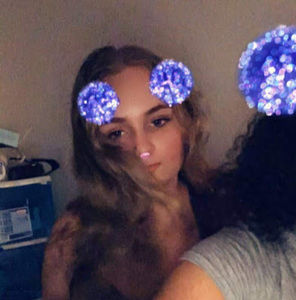 Meet your Posher, Jasmine